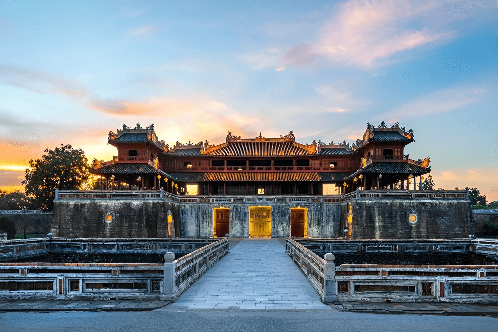 Hue - King's land